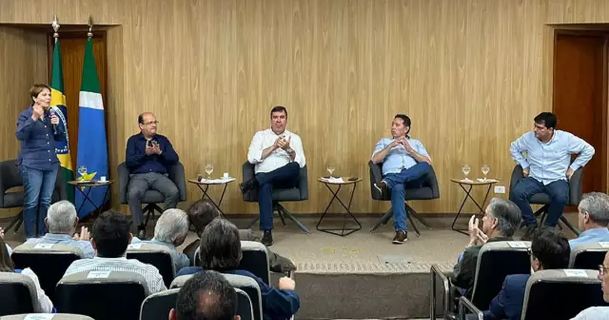 Riedel recebe prefeitos eleitos para reafirmar parceria com municípios