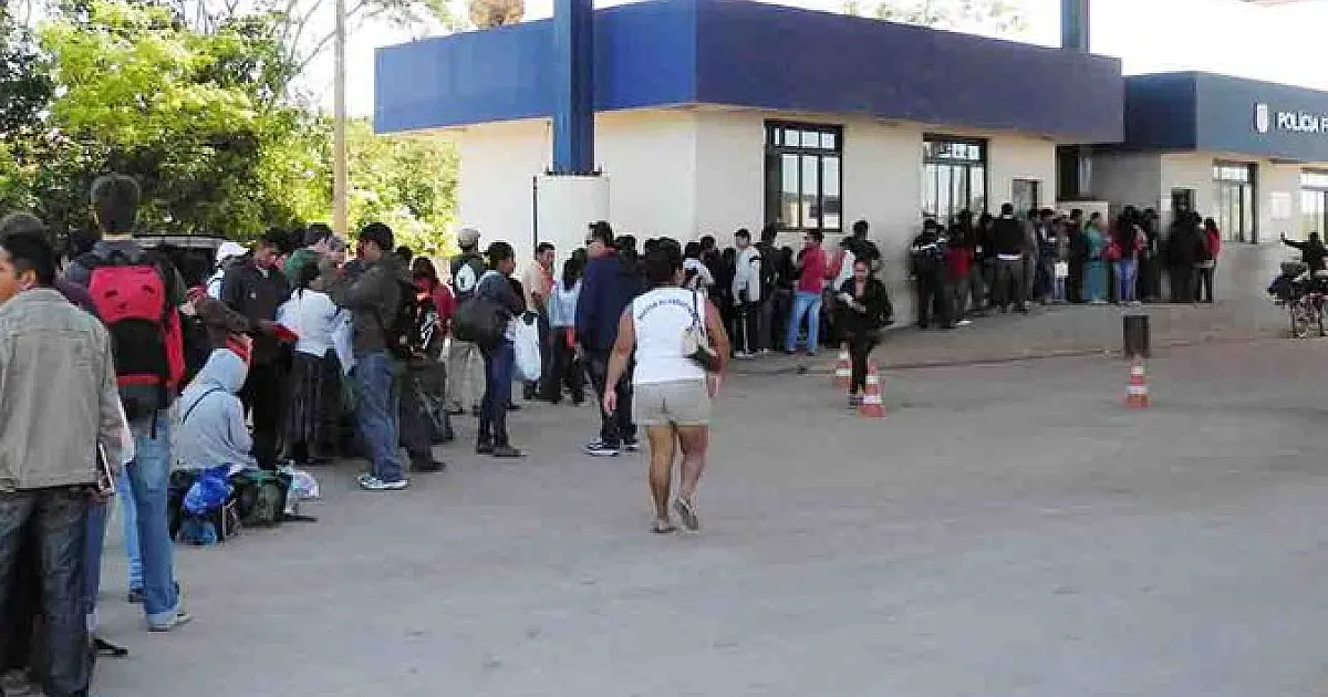 Justiça nega alegação de insanidade mental e condena PF por cobrar entrada de estrangeiros no país