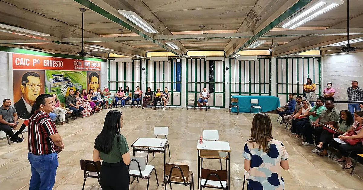 Mais 13 professores são empossados no quadro efetivo da Rede Municipal de Educação