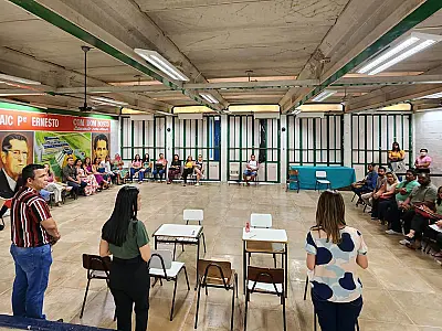 Mais 13 professores são empossados no quadro efetivo da Rede Municipal de Educação