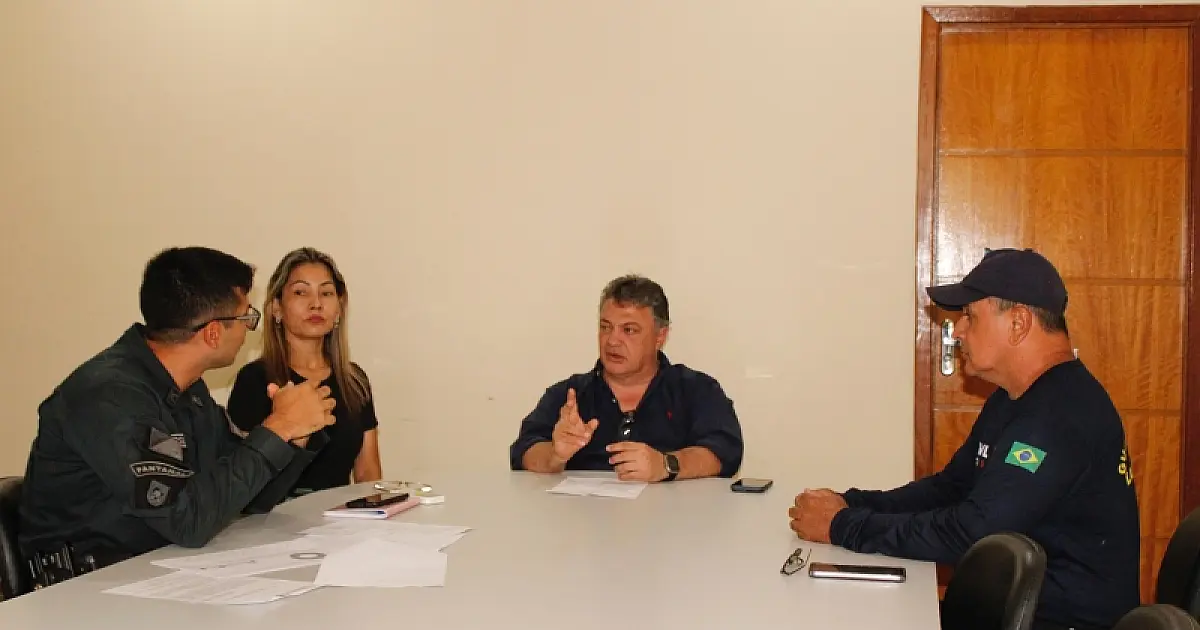 Reunião discute esquema de segurança no Carnaval de Ladário