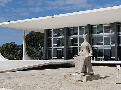Por unanimidade, STF mantém isenção de IR sobre pensão alimentícia