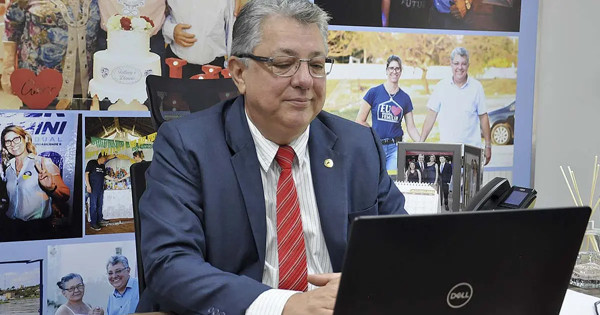 Evander declara apoio a projetos entregues pelo governo para Refis e isenção da tarifa de luz