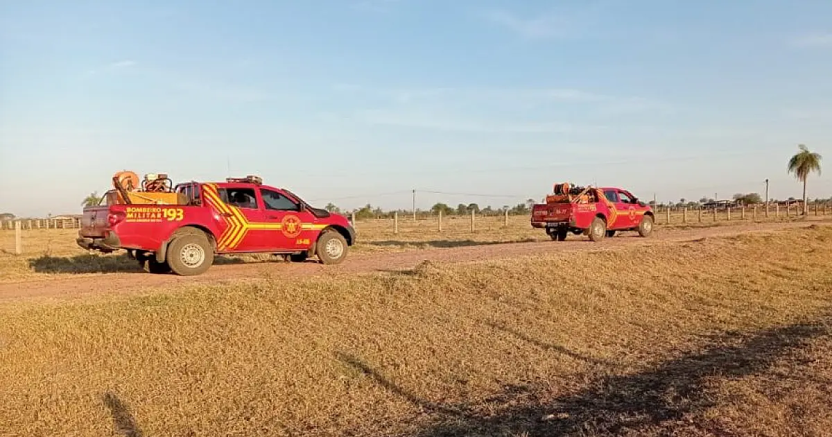 Reforço de 40 militares e aeronave apoiam combate a incêndios na região no Pantanal