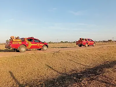 Reforço de 40 militares e aeronave apoiam combate a incêndios na região no Pantanal