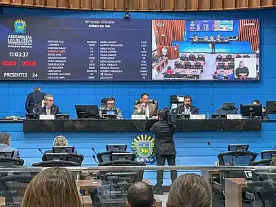 Deputados aprovam amortização da previdência e aumento da contribuição patronal