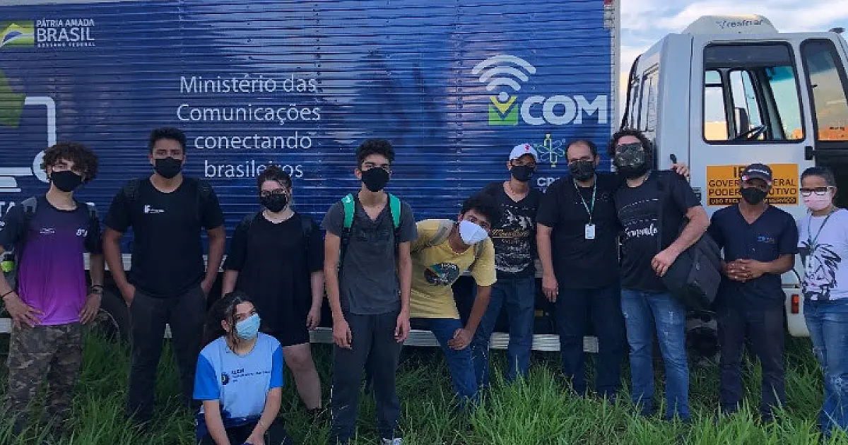 IFMS entrega 400 computadores a escolas públicas de Mato Grosso do Sul
