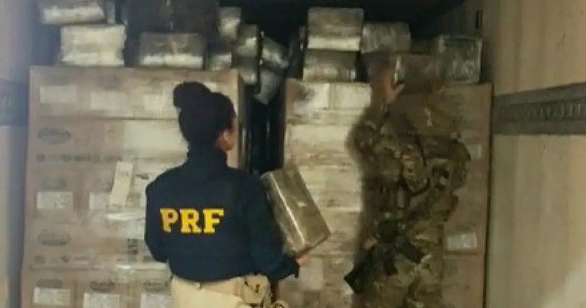 PRF apreende 1.2 tonelada de maconha escondida em carga de carnes