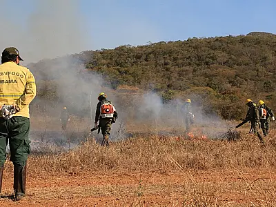 Apoio da Marinha no combate aos incêndios no Pantanal completa dois meses