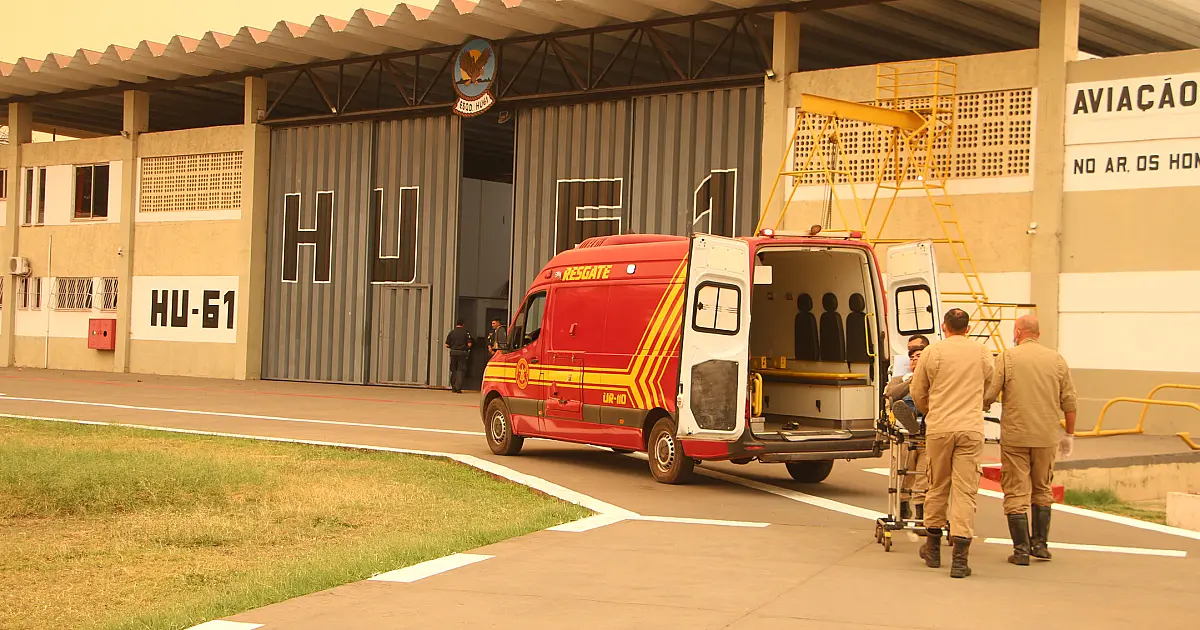 Motociclista com suspeita de fratura é resgatado por aeronave no Paiaguás