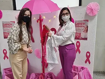 Bia Cavassa faz doação em apoio a campanha Lenço Solidário