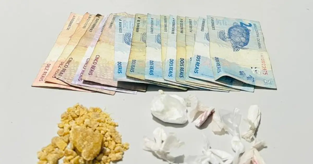 Homem é preso vendendo droga em beco do bairro Borrowski