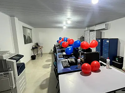 Ladário entrega nova sede da Secretaria de Educação no bairro Santo Antônio