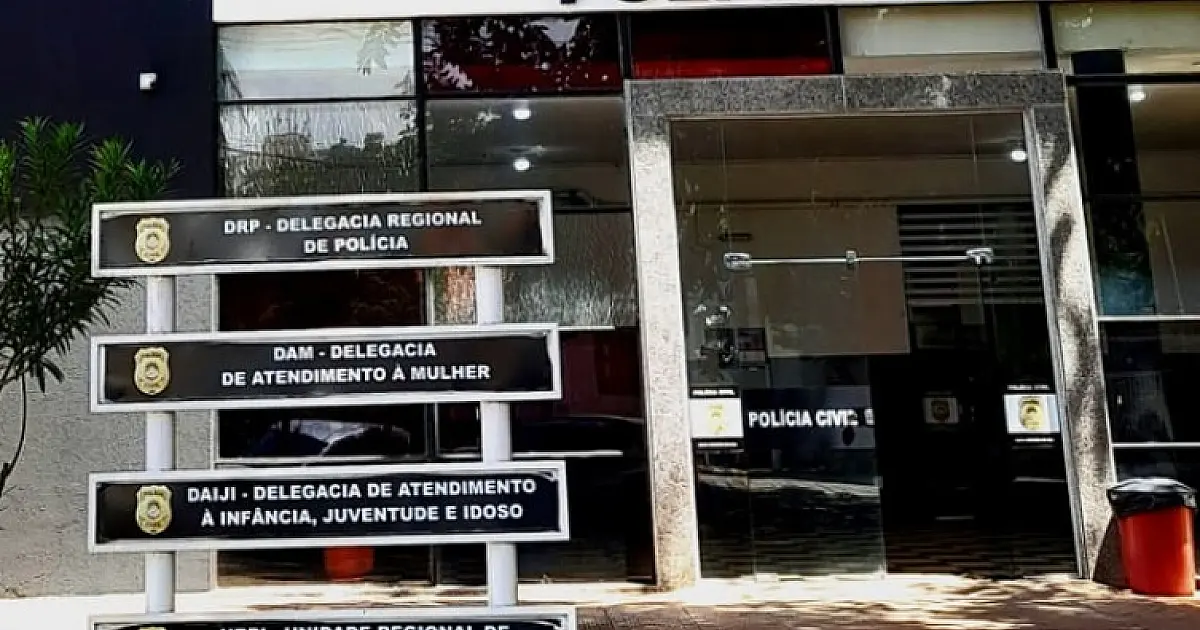 Mulher diz estar arrependida por postar falso ataque na escola Almirante Tamandaré