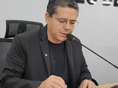 Alexandre pede recursos para fortalecer saúde em Corumbá