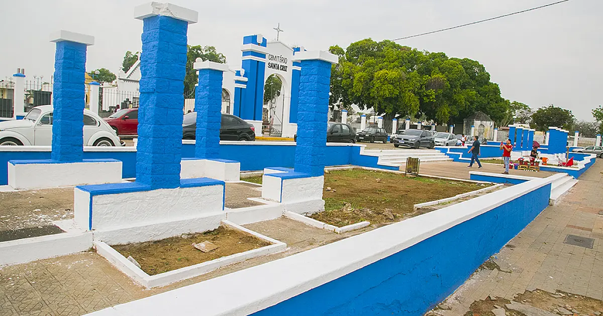 Cemitérios abrirão às 05h no Dia de Finados