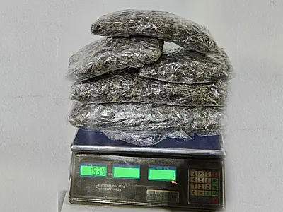 Duas mulheres são presas com 2kg de maconha em pousada de Corumbá