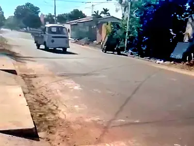 Recapeamento de trecho da Rua Luiz Feitosa é solicitada por vereador na Câmara