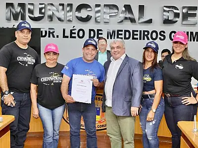 Empresário é homenageado por manter a tradição do Bailão Pantaneiro