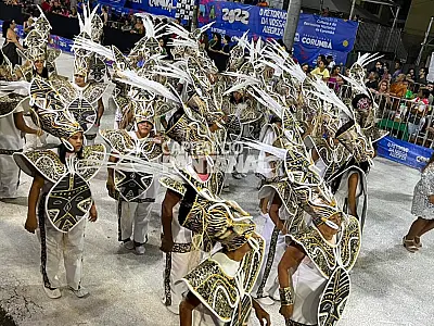Vila Mamona celebra jubileu de rubi com enredo sobre seus 40 anos