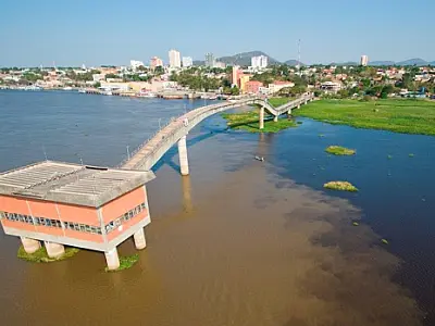 Suspeita do despejo clandestino de esgoto nas águas do Rio Paraguai é discutido na Câmara