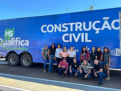 Carreta do programa "MS Qualifica Empreendedor" fica até 7 de maio em Ladário