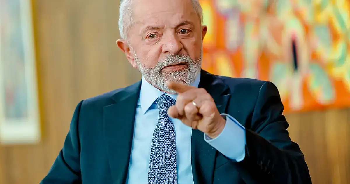 Lula finaliza plano aos setores afetados por tarifaço de Trump