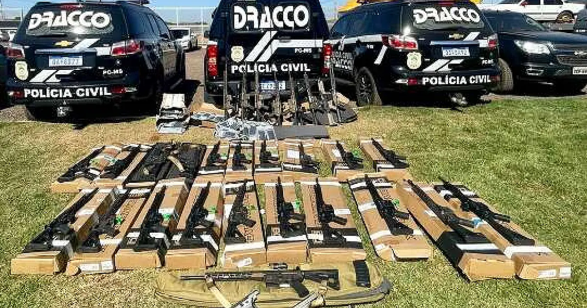 Ação contra empresário suspeito de venda ilegal de fuzis apreende 33 armas