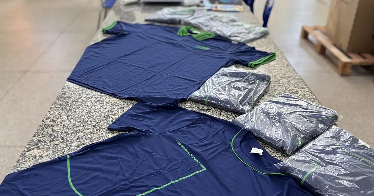 Governo de MS paga R$ 3,1 milhões por 80 mil uniformes escolares