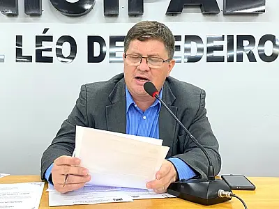 Bira sugere identificação de prédios e logradouros de relevância histórica na cidade