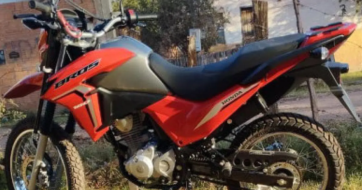 Moto furtada é recuperada através de denúncia