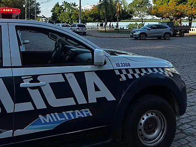 Foragido é encontrado escondido debaixo de cama após denúncia em Corumbá