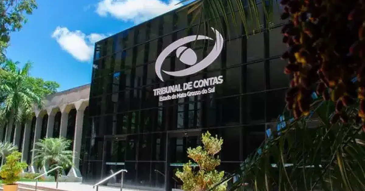 Conselheiros afastados do TCE viram réus