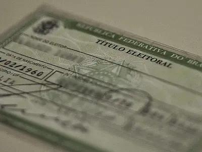 Termina prazo para tirar versão impressa do título eleitoral