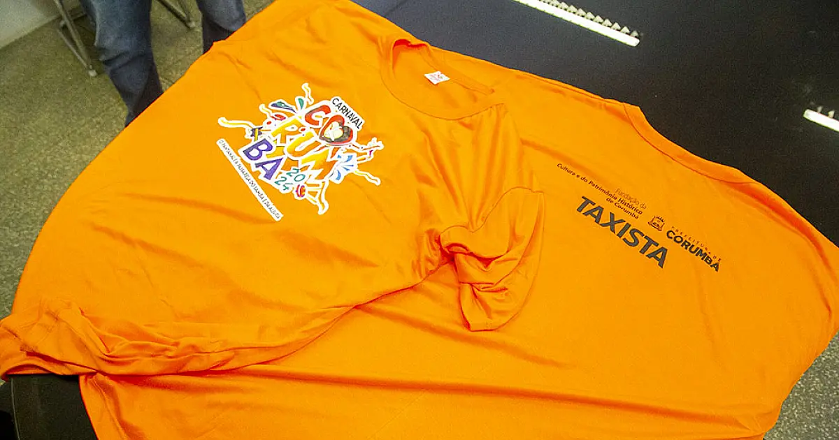 Taxistas de Corumbá recebem camisetas para trabalho uniformizado