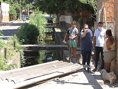 Obra vai cobrir galeria pluvial da rua 15 de novembro, no bairro Cristo Redentor