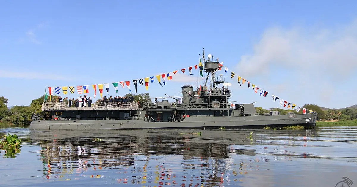 Navio mais antigo da Marinha do Brasil em serviço completa 85 anos
