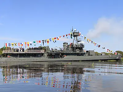 Navio mais antigo da Marinha do Brasil em serviço completa 85 anos
