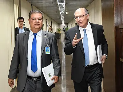 Alckmin pede celeridade na aprovação da PL que trata do manejo integrado do fogo