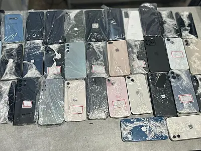 Boliviano de 21 anos é detido com 35 celulares sem nota fiscal