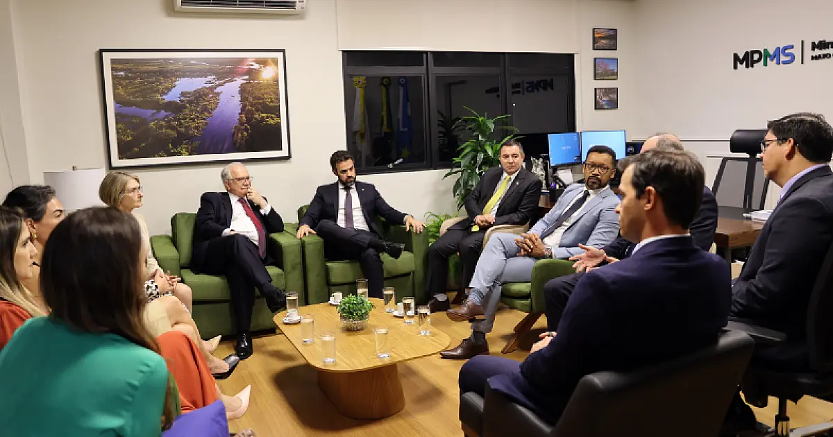 Em visita ao MPMS, Fachin enaltece a atuação da instituição no cenário brasileiro