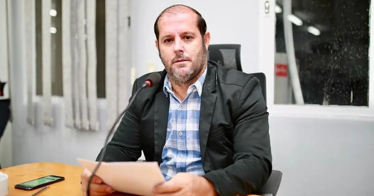 Vereador pede melhor sinalização de trânsito para minimizar riscos de acidentes no Aeroporto