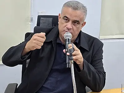 Vereador cobra cumprimento de Lei Federal sobre a História e Cultura Afro-Brasileira