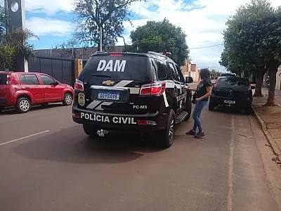 Criança de 10 anos pede ajuda a irmã pelo WhatsApp contando ter sido estuprada por conhecido