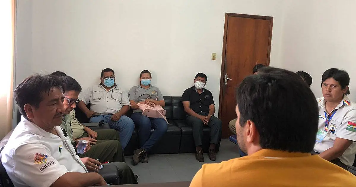 Autoridades de Puerto Quijarro visitam Corumbá para discutir transporte clandestino na fronteira