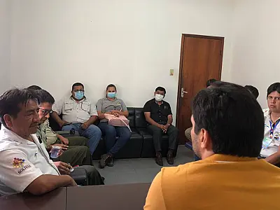 Autoridades de Puerto Quijarro visitam Corumbá para discutir transporte clandestino na fronteira