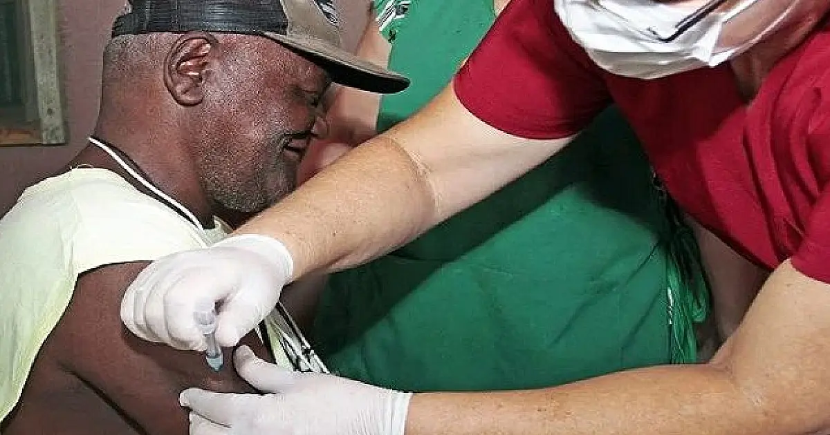 Pessoas a partir de 60 anos já podem se vacinar contra Influenza neste sábado