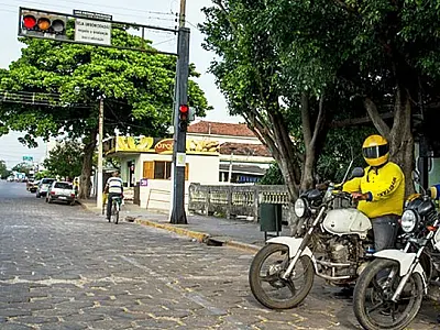 Credenciamento para outorga de 30 autorizações para serviço de mototáxi vai até julho