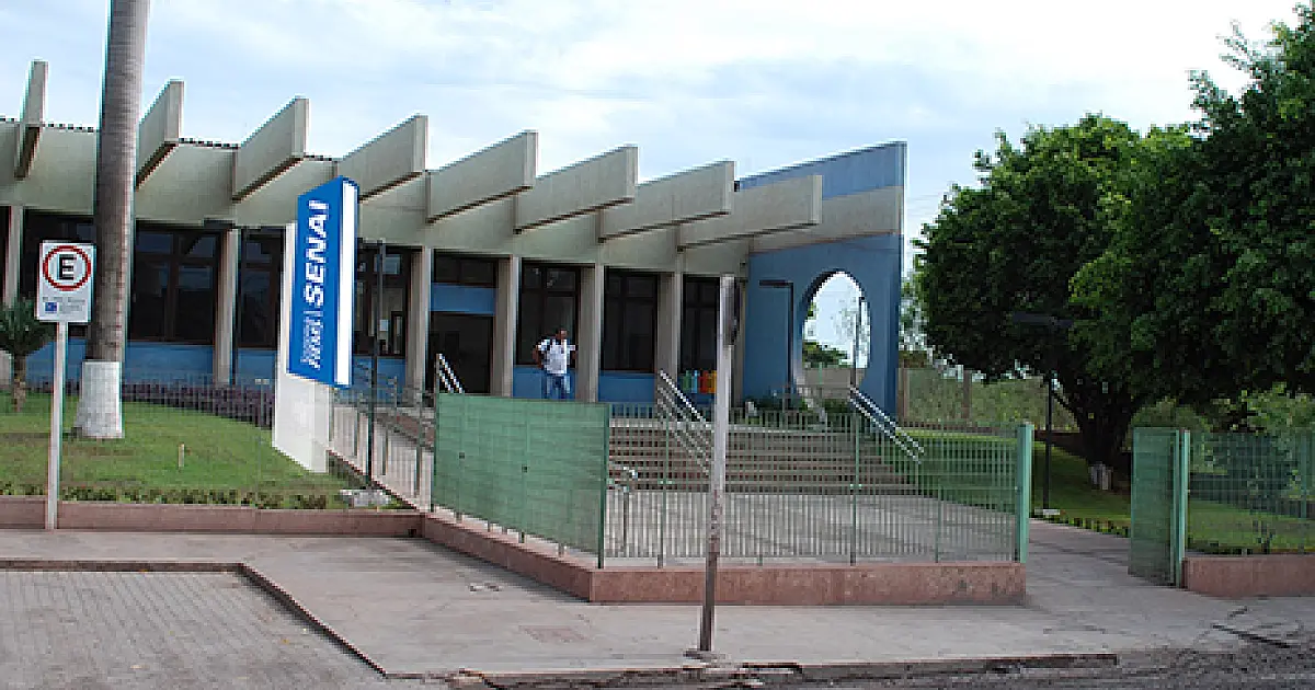 Vereadores se mobilizam para negociar permanência do SENAI em Corumbá