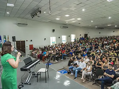 Prêmio reconhece projetos inovadores de professores em Corumbá